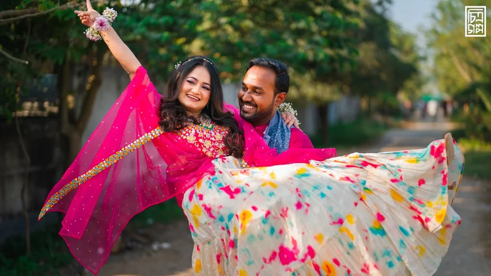 Thumbnail for আশীর্বাদ : অর্কপ্রিয়া ও অর্ক | ChitroGolpo video