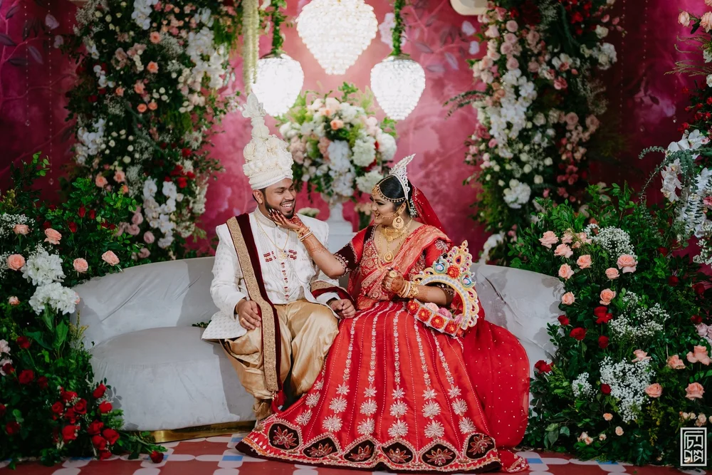 Watch পূজা আর প্রীতম এর চোখে মুখে যে আনন্দ ছিলো পুরো আয়োজনে তা দেখতেই ভালো লাগছিলো। তাই এই গল্পে এই আনন্দক video on Facebook Thumbnail for পূজা আর প্রীতম এর চোখে মুখে যে আনন্দ ছিলো পুরো আয়োজনে তা দেখতেই ভালো লাগছিলো। তাই এই গল্পে এই আনন্দক video