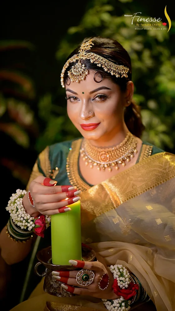 Thumbnail for Makeup artist: Makeover Finesse by Farhana Chaity reel