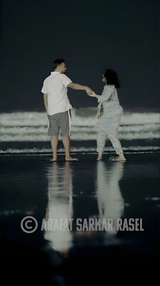 Thumbnail for When thunderstorm on sea beach a couple beautiful dance reel